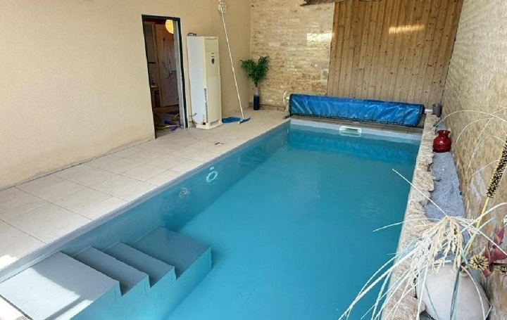 Maison VILLEFAGNAN (16240)  213 m2 326 315 € 