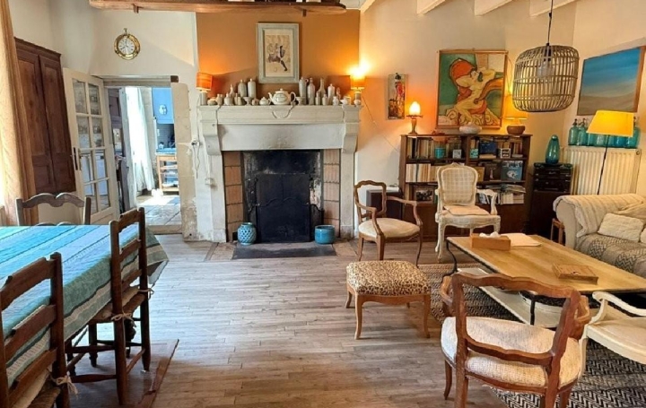 Maison VILLEFAGNAN (16240)  213 m2 326 315 € 