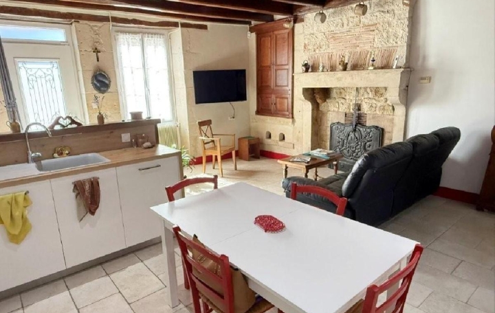 Maison VILLEFAGNAN (16240)  179 m2 186 000 € 