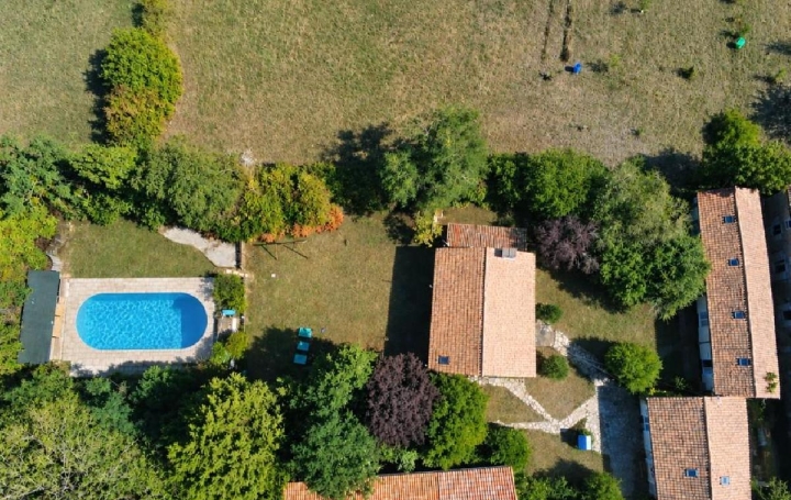 Maison SAUZE-VAUSSAIS (79190)  312 m2 297 870 € 