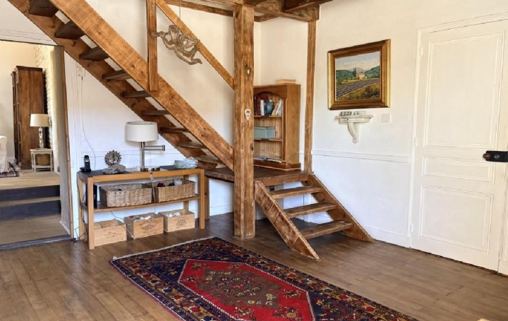 Maison VERTEUIL-SUR-CHARENTE (16510)  163 m2 220 000 € 