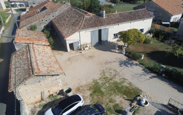 Maison BLANZAY (86400)  119 m2 139 785 € 
