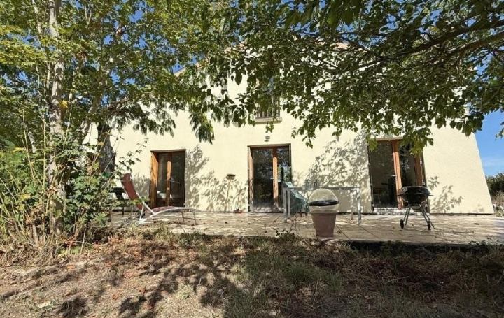 Maison VERTEUIL-SUR-CHARENTE (16510)  104 m2 199 950 € 