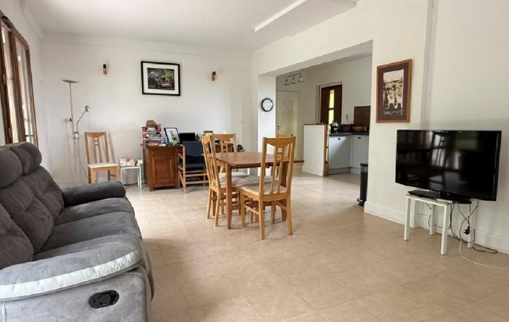 Maison VERTEUIL-SUR-CHARENTE (16510)  104 m2 199 950 € 