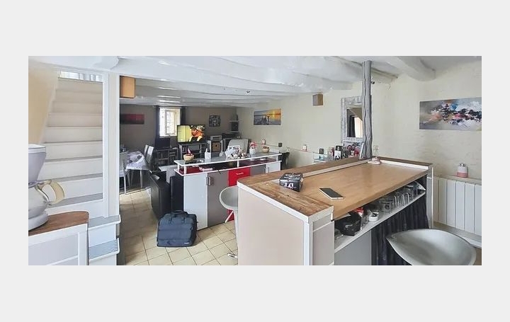 Réseau Immo-diffusion : Maison  FONTENAY-LE-COMTE  88 m2 127 000 € 