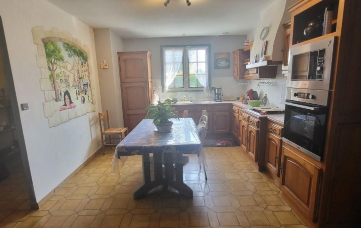 Maison SAINT-LAURS (79160)  131 m2 217 500 € 