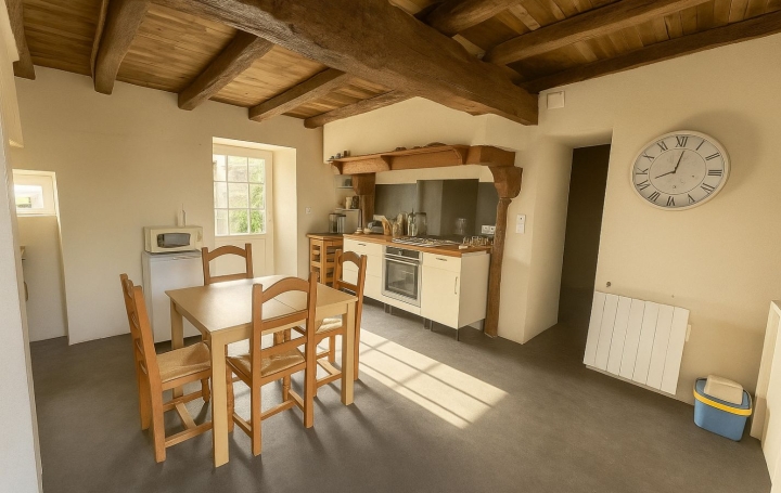 Maison SAINT-MICHEL-LE-CLOUCQ (85200)  88 m2 101 500 € 