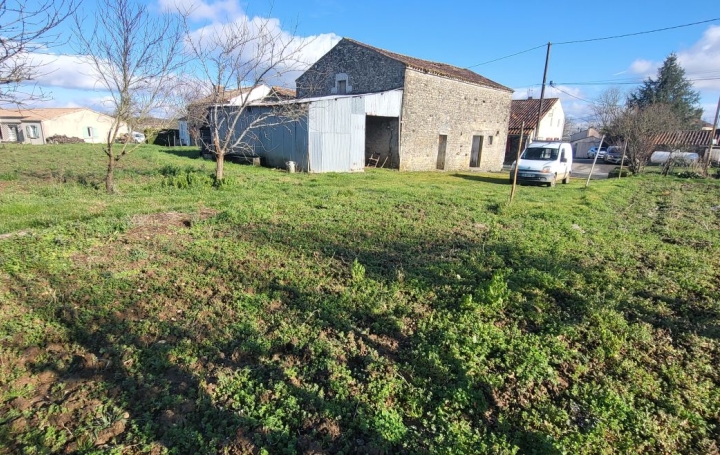 Maison SAINT-HILAIRE-DES-LOGES (85240)  135 m2 45 000 € 