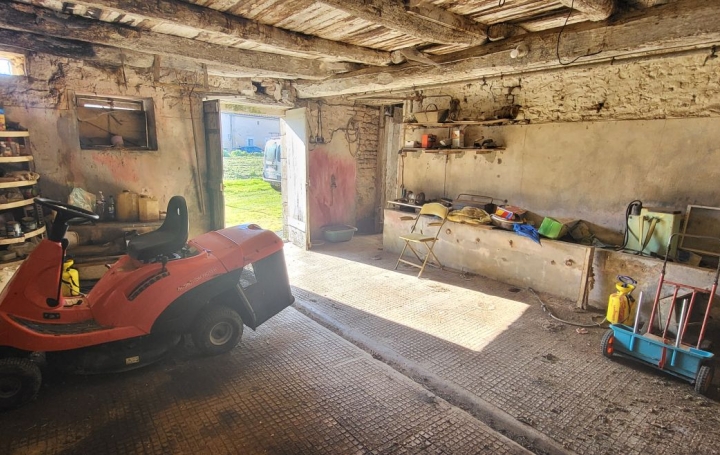 Maison SAINT-HILAIRE-DES-LOGES (85240)  135 m2 45 000 € 