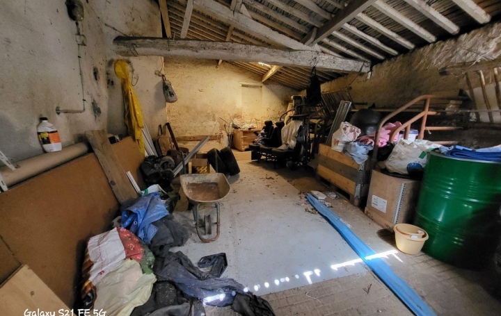 Maison MARSAIS-SAINTE-RADEGONDE (85570)  100 m2 17 500 € 