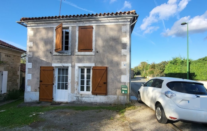 Maison SAINT-MICHEL-LE-CLOUCQ (85200)  88 m2 89 500 € 