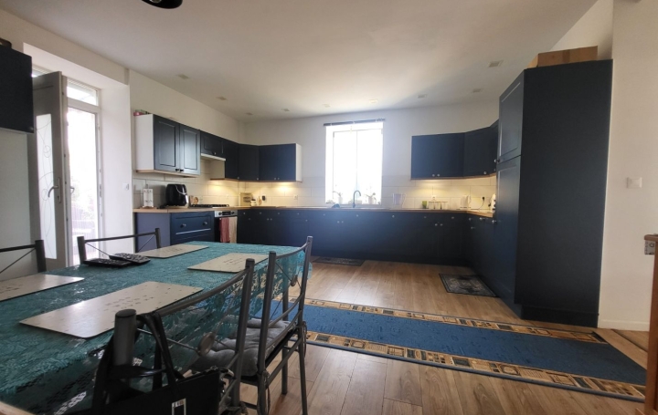 Maison COULONGES-SUR-L'AUTIZE (79160)  182 m2 279 000 € 