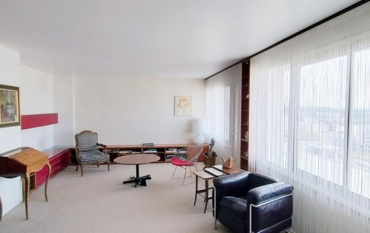 4 Pièces LYON (69008)  113 m2 289 000 € 