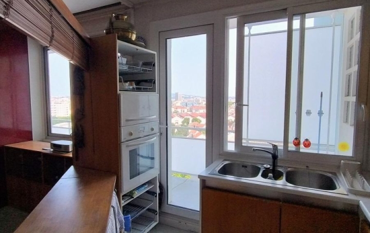 4 Pièces LYON (69008)  114 m2 279 000 € 