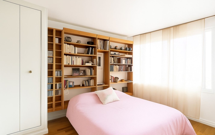 4 Pièces LYON (69008)  113 m2 279 000 € 