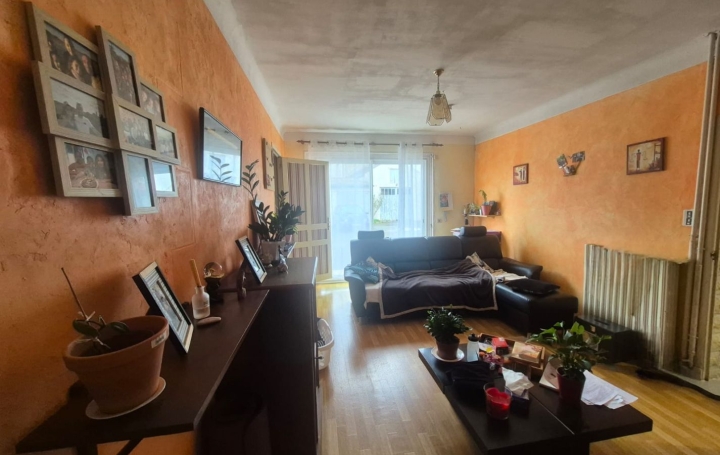 Maison SAINT-MARTIN-DE-FRAIGNEAU (85200)  144 m2 177 500 € 