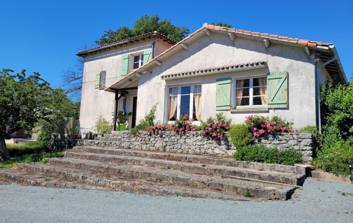Maison / Villa LARGEASSE (79240) 144 m<sup>2</sup> 112 000 € 