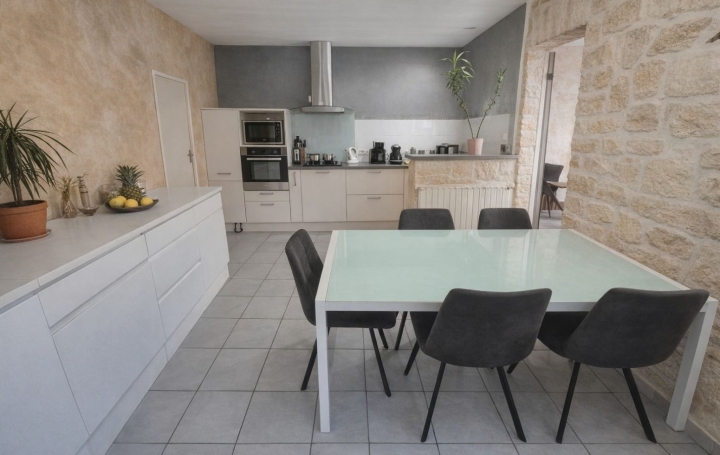 Maison / Villa SAINT-MARTIN-DE-FRAIGNEAU (85200) 144 m<sup>2</sup> 177 500 € 