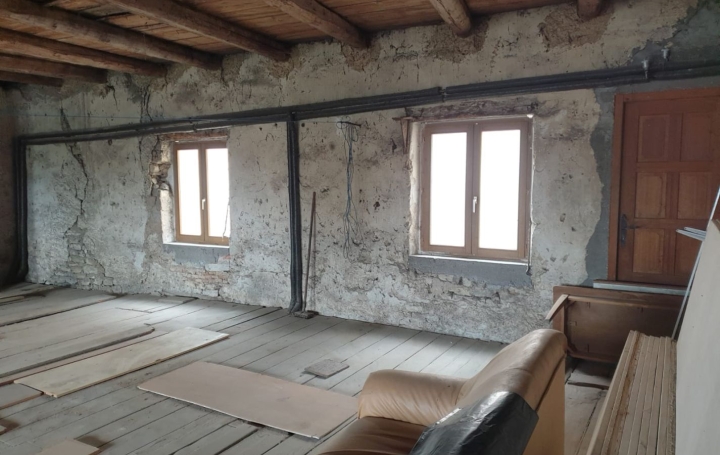 Maison de village MAGNIERES (54129)  300 m2 112 500 € 