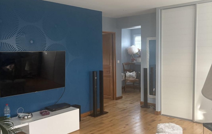 Maison COULON (79510)  249 m2 358 000 € 