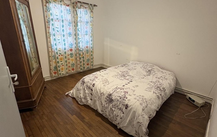 Maison LARGEASSE (79240)  144 m2 112 000 € 