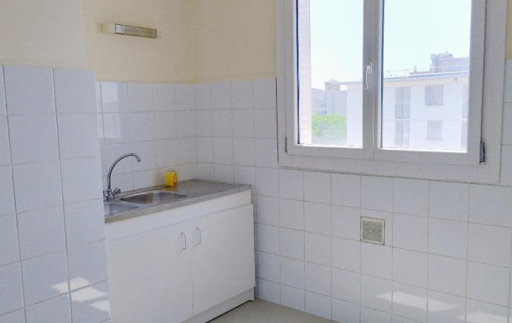 3 Pièces VENISSIEUX (69200)  51 m2 129 000 € 