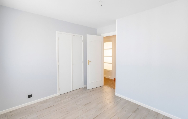 3 Pièces VENISSIEUX (69200)  51 m2 129 000 € 