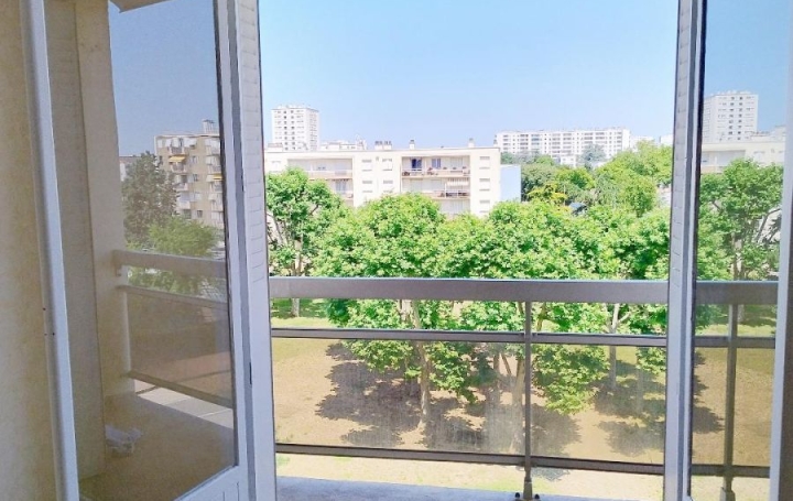3 Pièces VENISSIEUX (69200)  51 m2 129 000 € 
