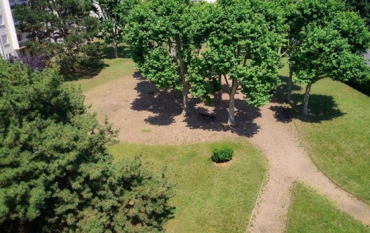 3 Pièces VENISSIEUX (69200)  51 m2 129 000 € 