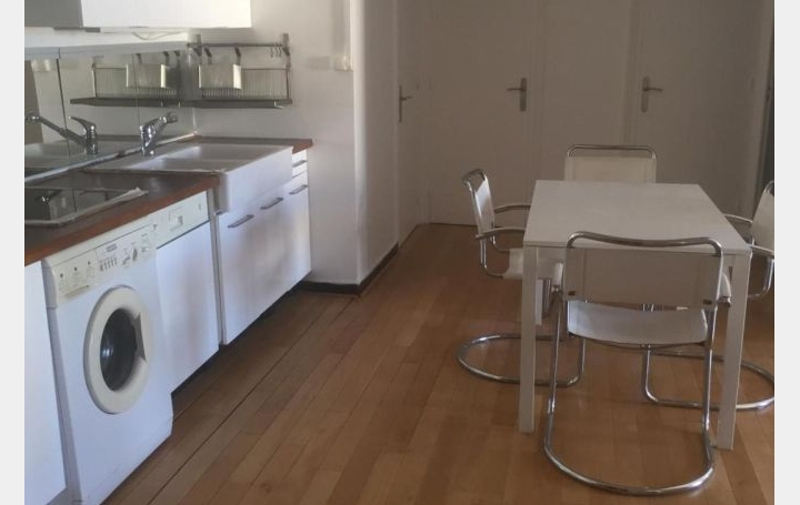 3 Pièces LYON (69006)  71 m2 365 000 € 