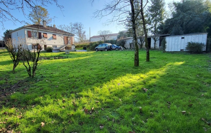 Maison SAINT-HILAIRE-DES-LOGES (85240)  132 m2 188 000 € 