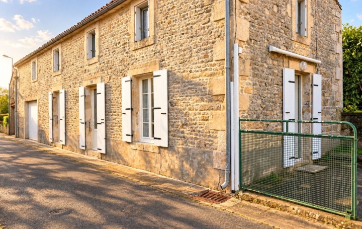 Maison COULONGES-SUR-L'AUTIZE (79160)  123 m2 90 000 € 