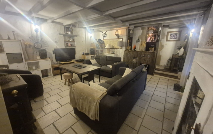 Maison 6 pièces 160 m² · à Mervent · 160 m² · 176 000 €