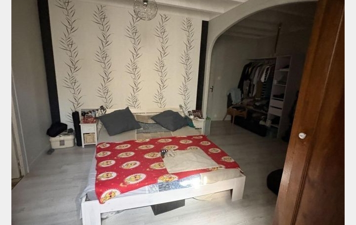 Maison COULONGES-SUR-L'AUTIZE (79160)  188 m2 142 000 € 