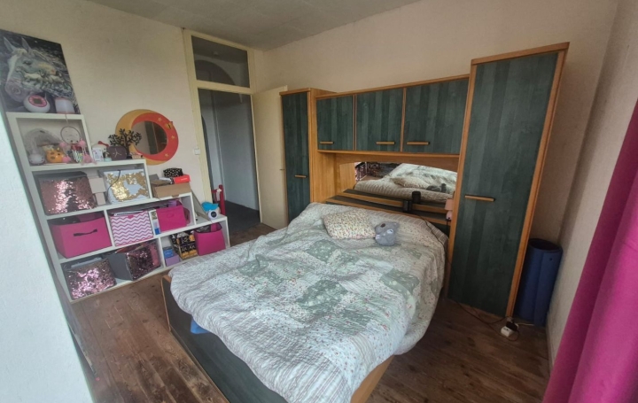 Maison FONTENAY-LE-COMTE (85200)  144 m2 172 500 € 