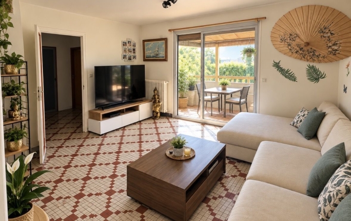 Maison FONTENAY-LE-COMTE (85200)  96 m2 177 000 € 
