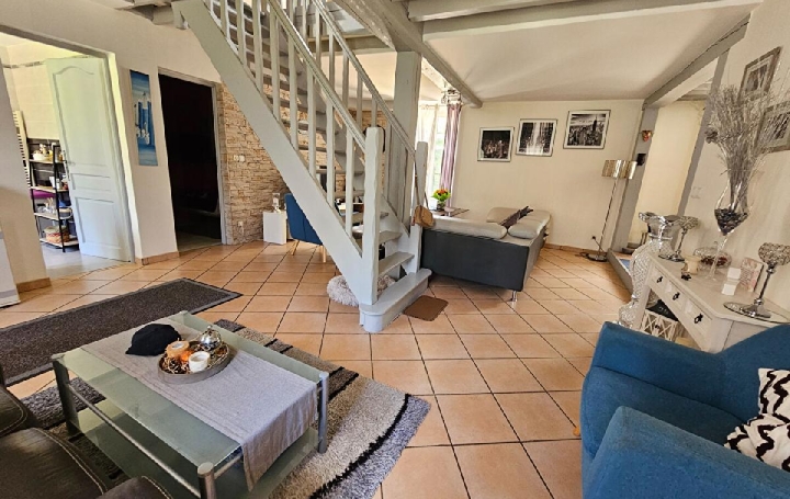 Maison COURTENAY (45320)  145 m2 287 000 € 