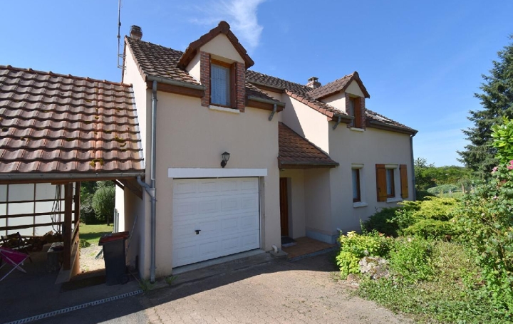 Maison COURTENAY (45320)  218 m2 227 000 € 