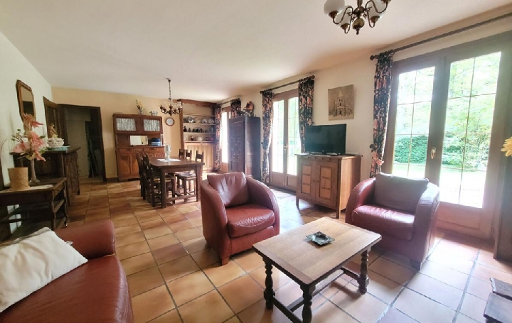 Maison COURTENAY (45320)  140 m2 180 000 € 