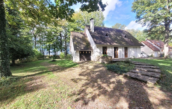 Maison COURTENAY (45320)  140 m2 180 000 € 