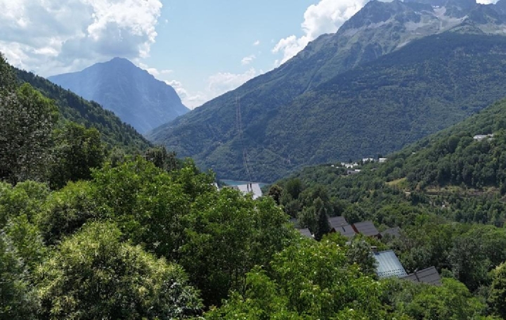 Terrain OZ (38114)  744 m2 310 000 € 