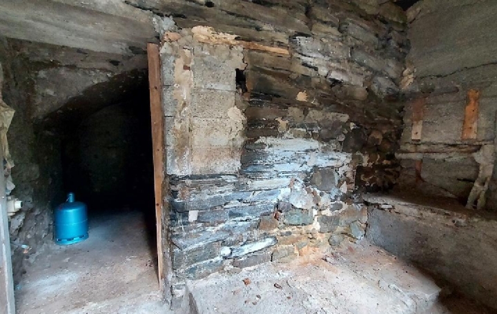 Terrain OZ (38114)  744 m2 310 000 € 