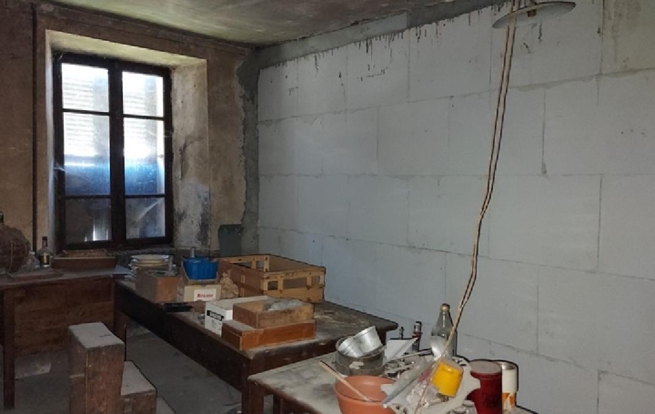 Maison ALLEMOND (38114)  109 m2 137 000 € 