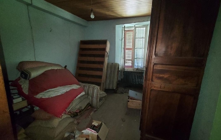 Maison ALLEMOND (38114)  109 m2 137 000 € 