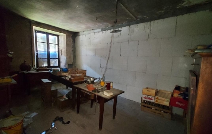 Maison ALLEMOND (38114)  109 m2 137 000 € 