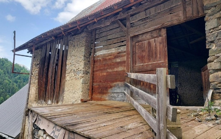 Autre OZ (38114)  95 m2 150 000 € 