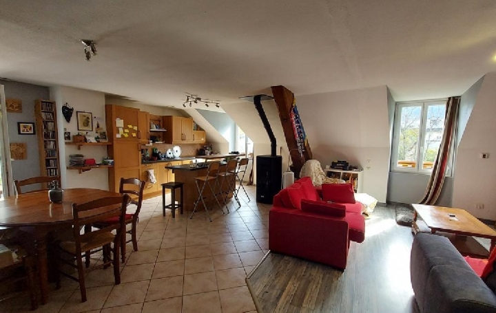 3 Pièces LE BOURG-D'OISANS (38520)  73 m2 235 000 € 