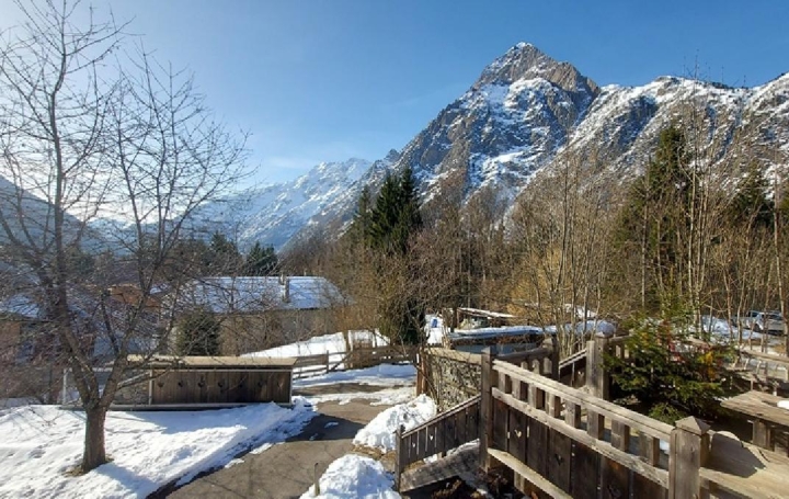 Maison CHANTEPERIER (38740)  270 m2 585 000 € 