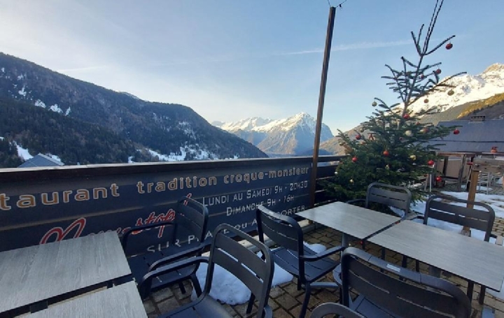 Local commercial VAUJANY (38114)  62 m2 85 000 € 