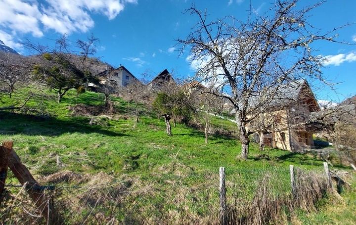 Terrain ALLEMOND (38114)  1 375 m2 280 000 € 